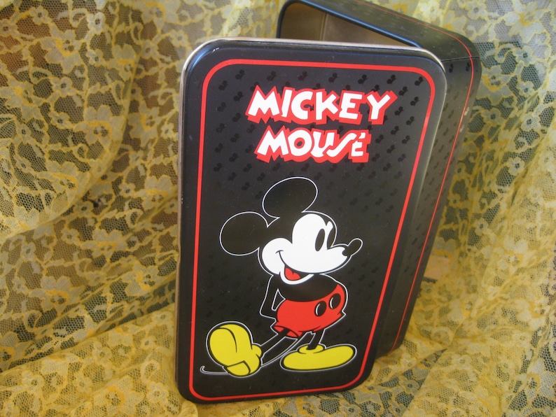 Mickey Mouse Disney Fliptop Tin very good Pencil or art supplies