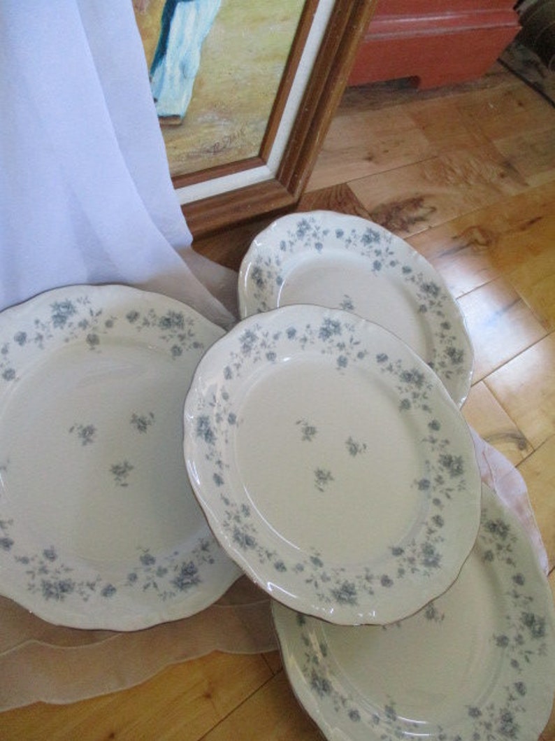 haviland blue garland Johann Haviland Blue Garland Dinner plates Blue garland Mother/'s day China Galore Set of 4,Like new
