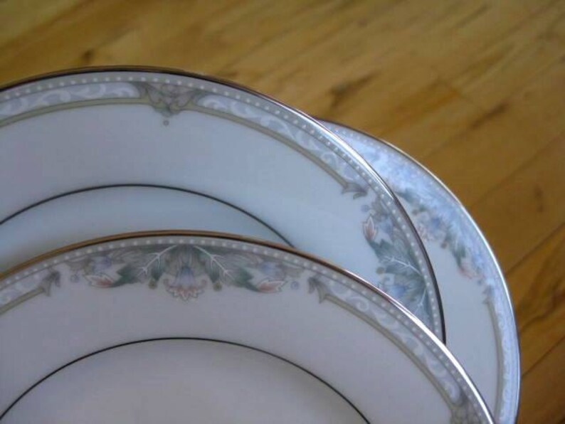 Noritake Heatherwood Dinner Plates Set Of 3 Very Good Plates Dining Serving Dekorasyonu Net Noritake Heatherwood Dinner Plates Set Of 3 Very Good Plates Dining Serving Dekorasyonu Net