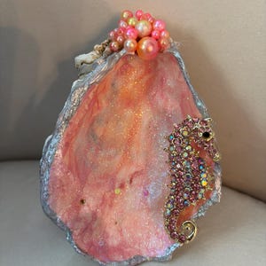 Beautiful seahorse shell trinket dish