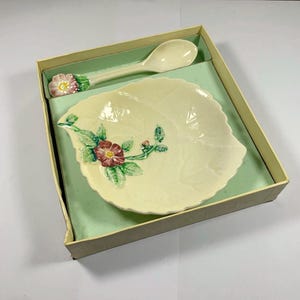 Carlton Ware カールトンウェア　リンゴの花　マグカップ Carlton Ware カールトンウェア リンゴの花 マグカップ （Apple