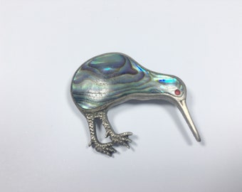 Sterling silver Kiwi bird brooch lapel pin. Abalone shell body