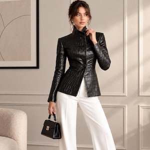 Ladies Black Croc Textured Design Leather Blazer, Crocodile Embossed Jacket, Women Luxury Fashion Outfit, Business Wear Coat, Fitted Blazer