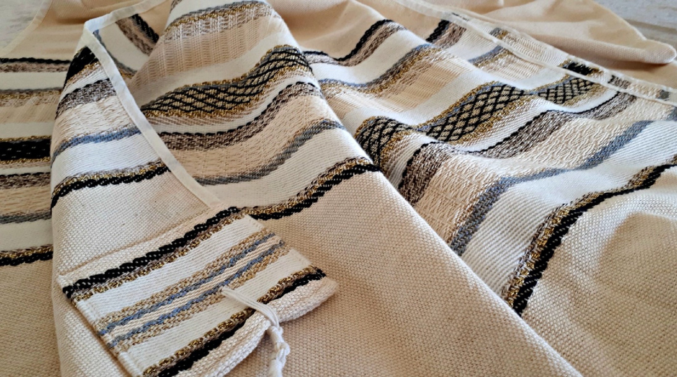 hijabeaze prayer shawl