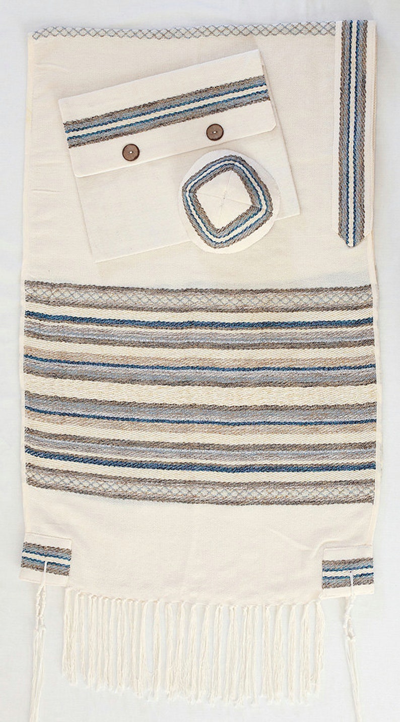 hijabeaze prayer shawl