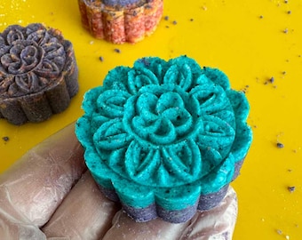 Bath Bomb Moon Cakes Assorted Colors