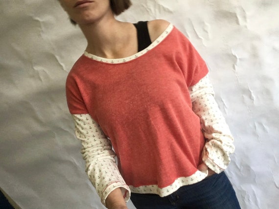 Losse trui shirt met anker vrouw korte, rode, oversized trui, slouchy, alternatieve kleding, gewas, eco vriendelijke vrouw, Solmode Losse trui shirt met anker vrouw korte, rode, oversized trui, slouchy, alternatieve kleding, gewas, eco vriendelijke vrouw, Solmode