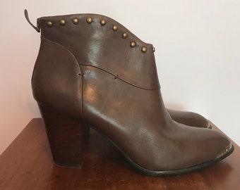 10w ankle boots