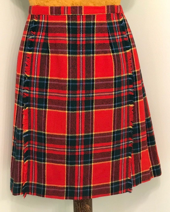 Vintage 1960 Red Plaid Wool Kilt Skirt~Glenbrook J