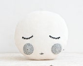 Goodnight cushion