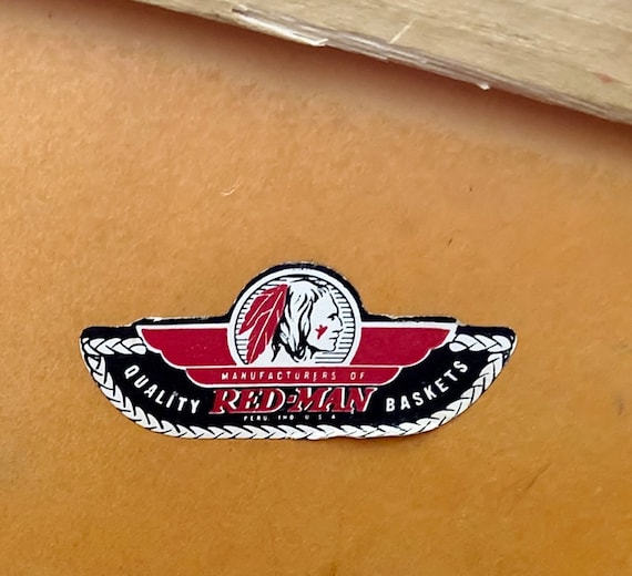 Vintage Red Man Wicker Picnic Basket: 1950s Diamo… - image 6