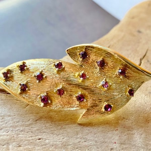 Gold Leaf Brooch Pin: Purple Rhinestone Vintage Estate Jewelry