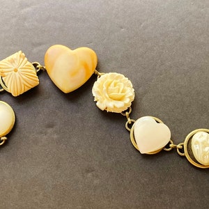Beige heart & pearl bracelet, Buttons, Baubles, Artisan handmade Bridgerton glam Sustainable Recycled assemblage Repurposed Upcycled vintage