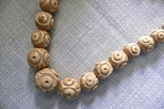 Antique Beaded Necklace - Antique Oriental Carved