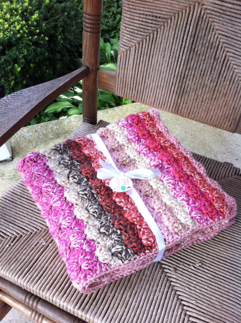 Double thick Precious Peaches and Pinks Crochet Baby Blanket, full crib size. image 3