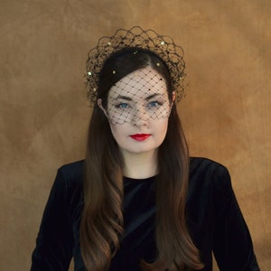 Black Birdcage Veil with Gold Sequins - Black Fascinator - Black Birdcage Veil - Black headband - Black Veil - New Year&#39;s Eve party