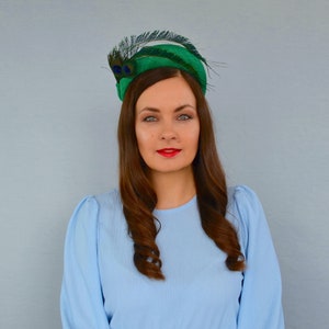 Emerald Green Straw Headband with Feathers - Emerald Green Headband - Green Headband - Green Fascinator - Wedding Guest Headband