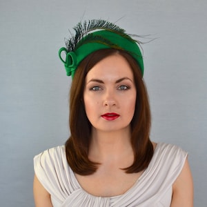 Emerald Green Velour Felt Headband with Feathers - Emerald Green Headband - Green Headband - Green Fascinator - Autumn Headband