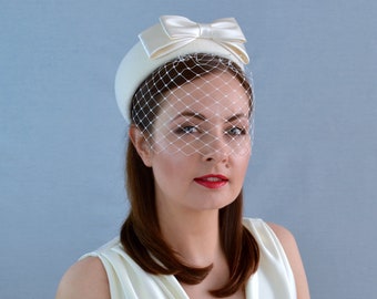 RUTH - Classic Ivory Velour Felt Pillbox Hat with Silk Bow and Birdcage Veil - Ivory Pillbox Hat - Ivory Hat - Bridal Hat - Christening Hat