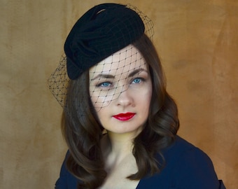 Black Wool Felt Pillbox Hat With Bow & Birdcage Veil - Etsy display picture 3