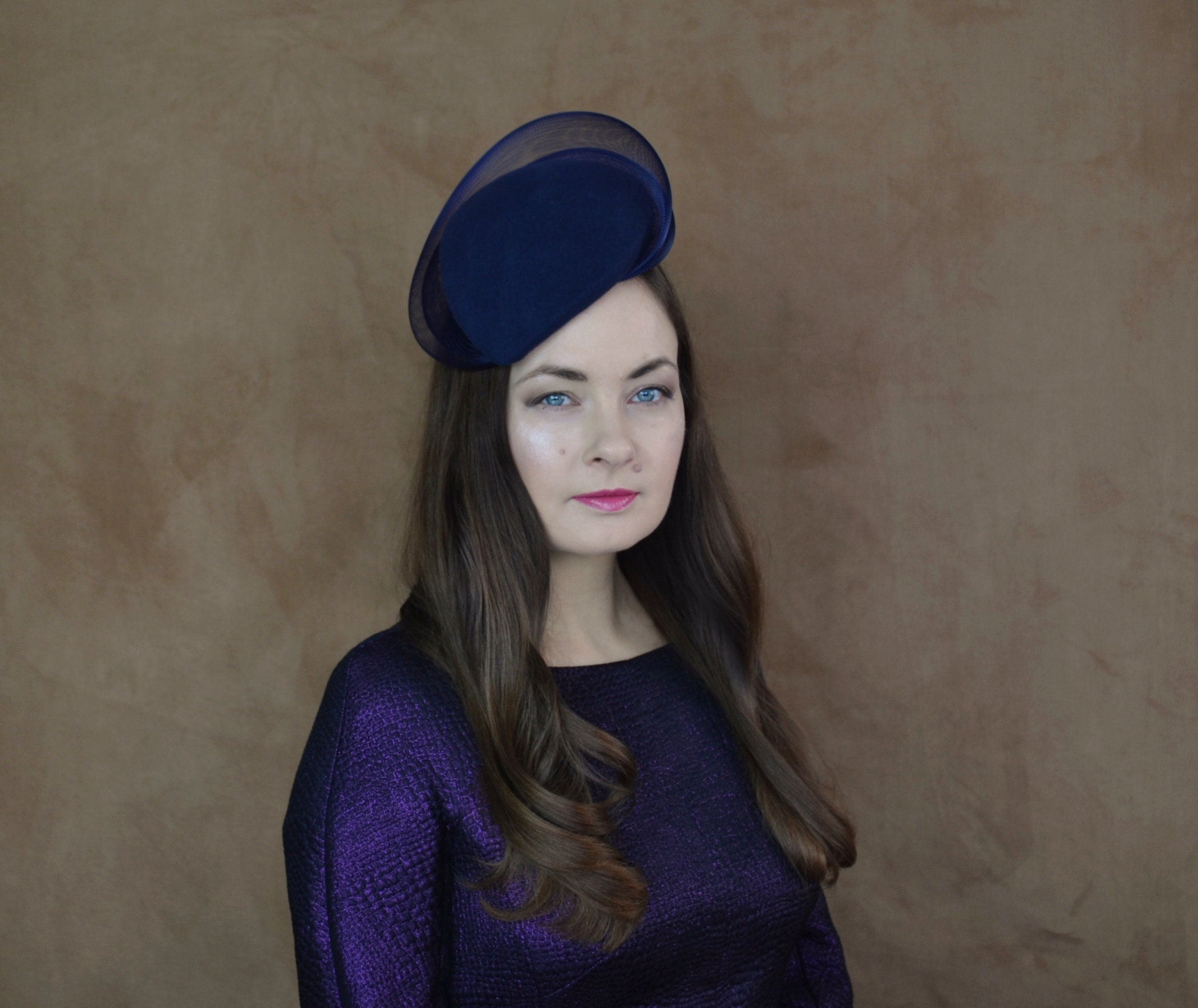 MABEL - Navy Blue Pillbox Hat With Bow and Feathers - Navy Cocktail Hat - Navy Fascinator - Navy Pillbox Hat - Autumn Races Hat - Navy Hat