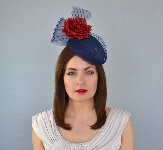 EMERY - Navy Blue Pillbox Hat With Red Rose and Pleated Crin  display picture 2