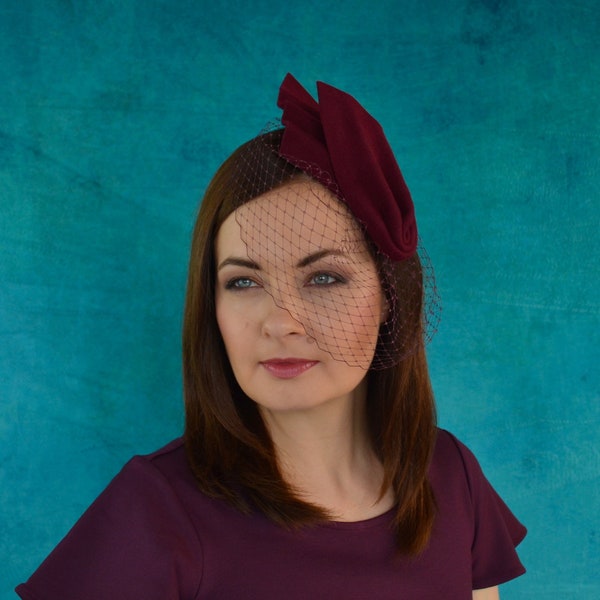 Burgundy Felt Fascinator with Birdcage Veil - Bordeaux Fascinator - Burgundy Cocktail Hat - Burgundy Fascinator Hat - Removable Veil