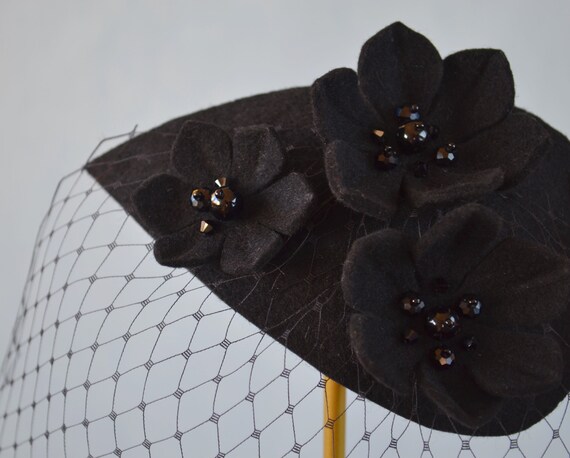 HOT Fascinator Hats for Women Z5-black Birdcage Veil Black Birdcage Veil with Feather Headband Fascinator main image 4