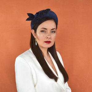 SOFIA – Navy Straw Headband with Leather Roses - Navy Headband with Roses - Pink Headband - Navy Fascinator - Wedding Guest Headband