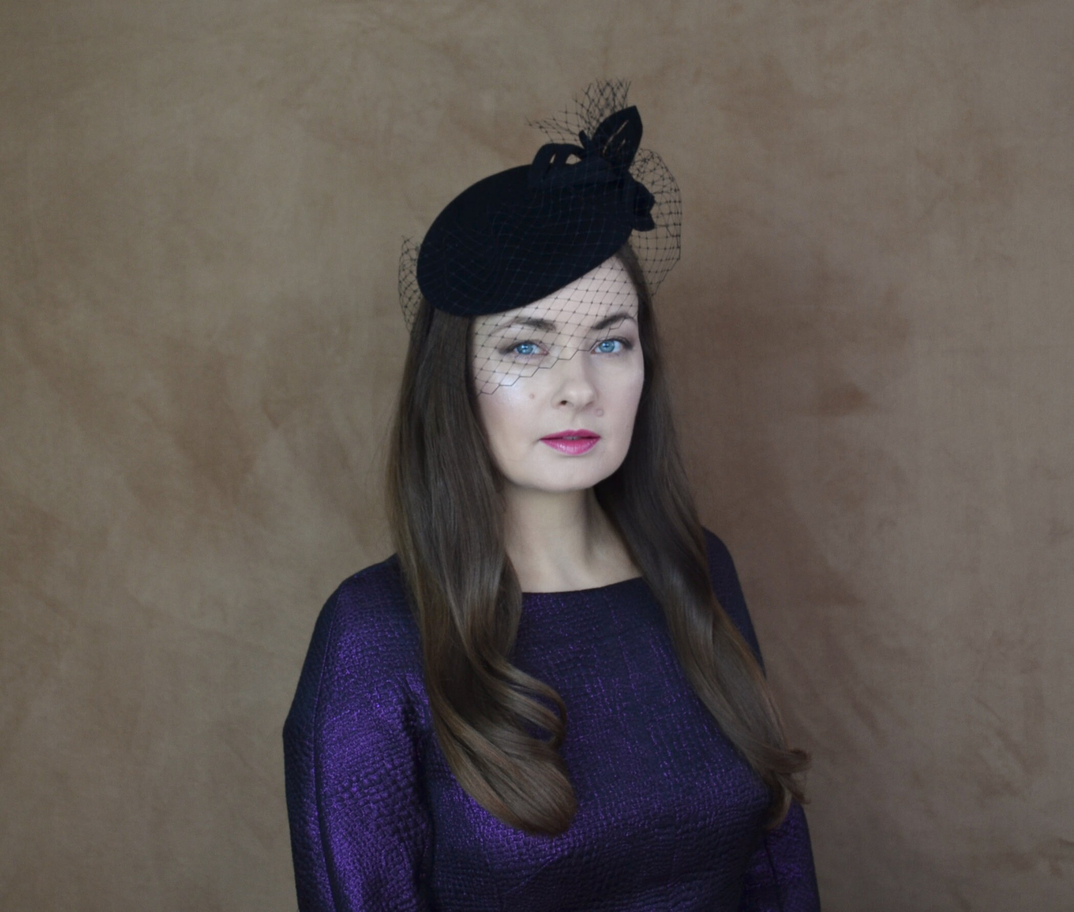 Vintage FEDORIA Black Wool Felt Fascinator Pillbox Hat Birdcage Veil Black Pillbox Hat With Birdcage Fascinator Veil Black Wool  main image 2