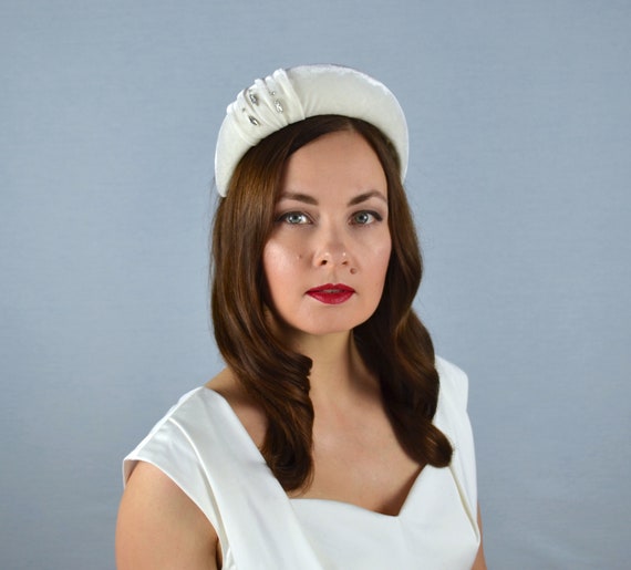 Ivory Silk Velvet Halo Headband With Swarovski Crystals  display picture 1