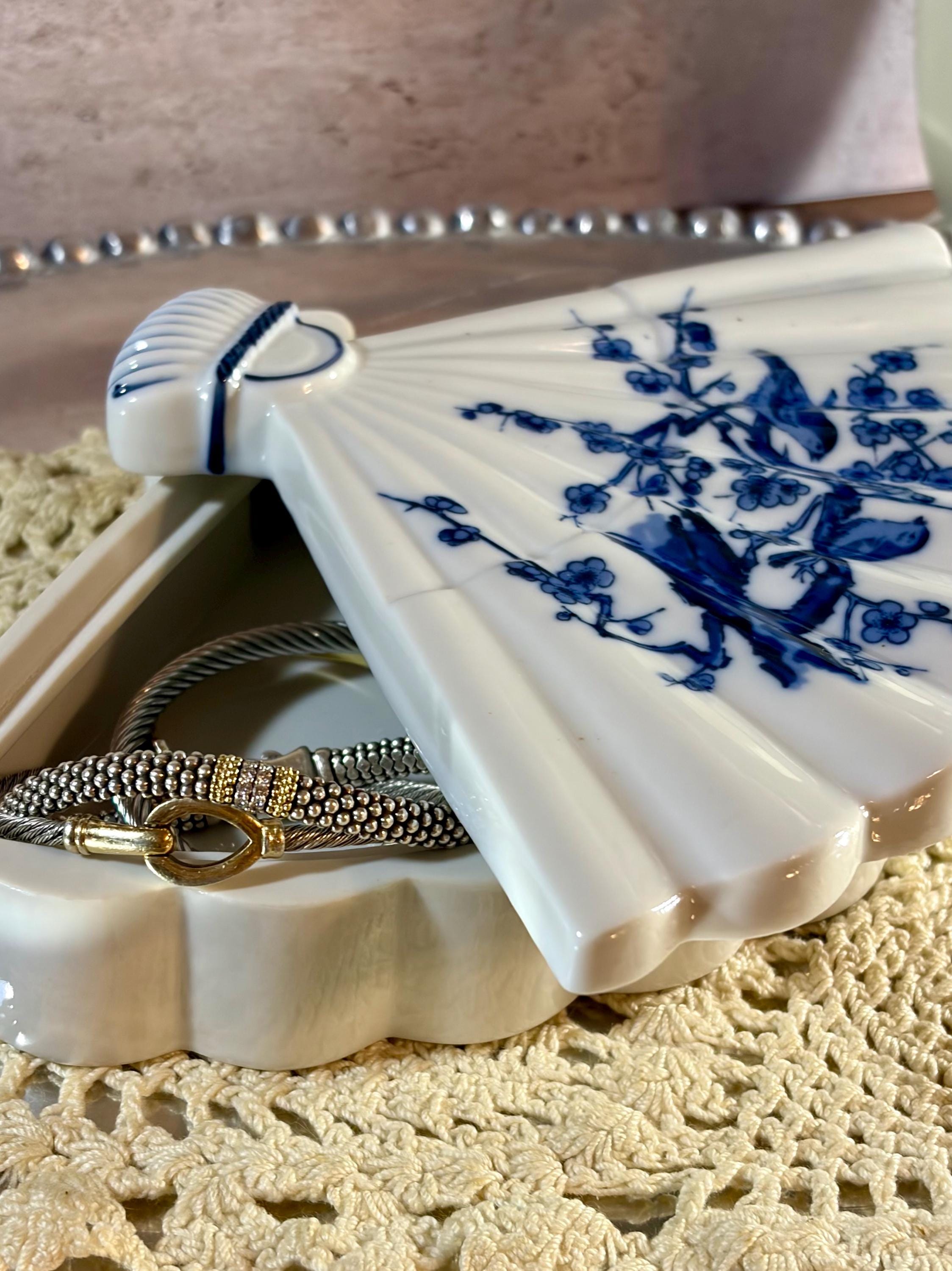 Vintage Japanese Porcelain Trinket Box - Etsy