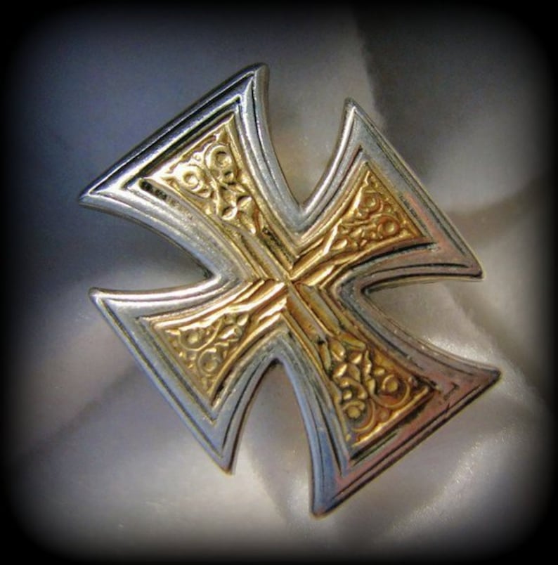 21 Grams Vintage GEROCHRISTO Solid 18k Yellow Gold and Sterling Byzantine CROSS Ring Size 7-34 Excellent Condition Solid Gold