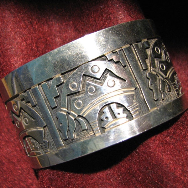 Vintage HOPI Indian "SPIRIT BEAR" Overlay Cuff -- Weighty 84 Grams of Sterling Silver, Best fit for Larger Wrist, Excellent Condition