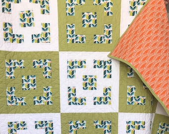 Midcentury Modern Throw Quilt: Green, White & Orange Bed Topper