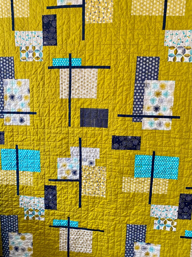 Retro Handmade Throw Quilt: Modern Bed Topper, Couch Cover (57x68) - Etsy