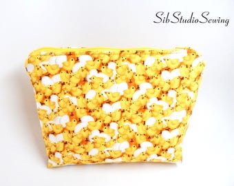 Chick and Egg Makeup Bag: Padded Zipper Pouch, 9 x 6 x 2 inches