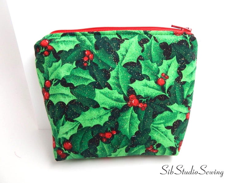 Holly Berry Makeup Bag, Wipeable Interior, 6.5 x 5 x 2 inches, Zipper Closure image 9