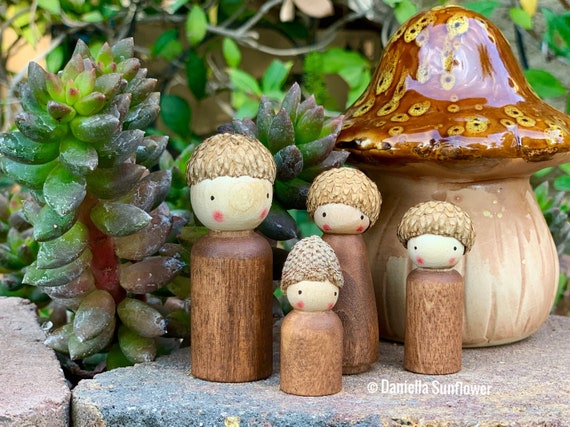 Educational and Imaginative: Waldorf and Montessori Inspired Acorn
