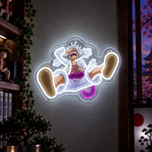 Könnte beinhalten: Ein LED-Neon-Wandschild, das eine Zeichentrickfigur mit weißem Haar, weißem Hemd und violettem Gürtel zeigt, die lachend die Hände vor den Augen hält. Die Figur ist in einer dynamischen Pose mit großen, nach vorne gerichteten Füßen dargestellt und von hellem weißem Licht umrandet.