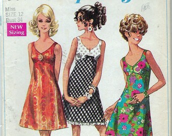 Vintage 1968 Simplicity 7988 Mod Bra Dress Sewing Pattern Size 12 Bust 34"