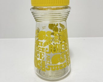 1970's Retro Anchor Hocking Lemon Themed Sunshine Yellow  24 Oz Glass Juice Carafe