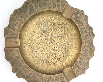 Vintage 1970's Round Etched Fauna Brass Fancy Edge Ashtray