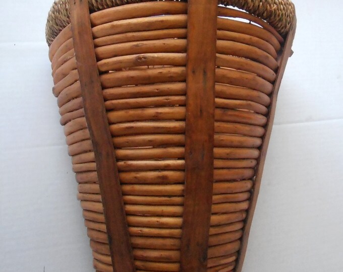 Large Wicker GATHERING BASKET FLAT Back ,hang ,stand ,half Basket, Wall