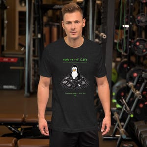 Koszulka sudo rm -rf /life | Humor deweloperski Linux Penguin | Brak dostępu