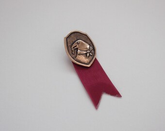 Secret Crow Brooch *Red ribbon*