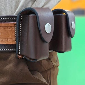 Handmade Full-Grain Leather Revolver Cylinder Case, Speed Loader Western Cowboy Belt Carrier
