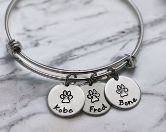 Personalized Dog Bracelet, Dog Bone Bracelet, Dog Jewelry, Dog Mom Bracelet, Dog Name Bangle, Paw Print, Memorial, Pet Gift