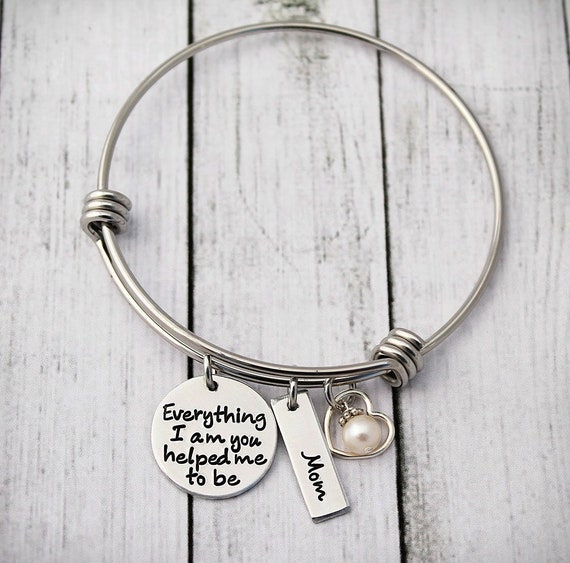 Personalized Bracelet Gift for Mom 