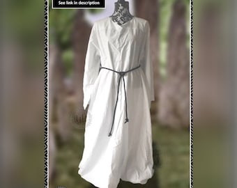 Plain cotton robe, ritual robes, alb, shift, druid, wicca, witch, medieval, monk, Wickerman, High Priest, High Priestess, vestments